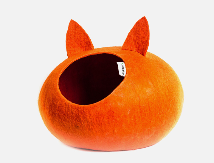 Домик для кошек и собак Слипер с ушками WoolPetHouse, оранжевый, размер М